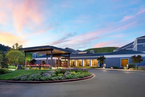 Larkspur Family Weekend: Waterfront Charm & Marin Magic
