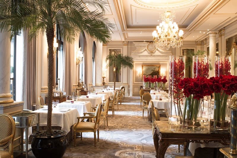 Le Cinq at Four Seasons George V