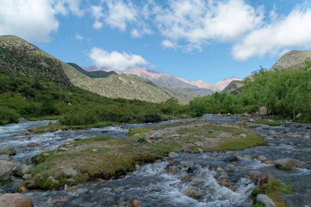 Mendoza Day 1: Andes Views, Wine, and Old City History