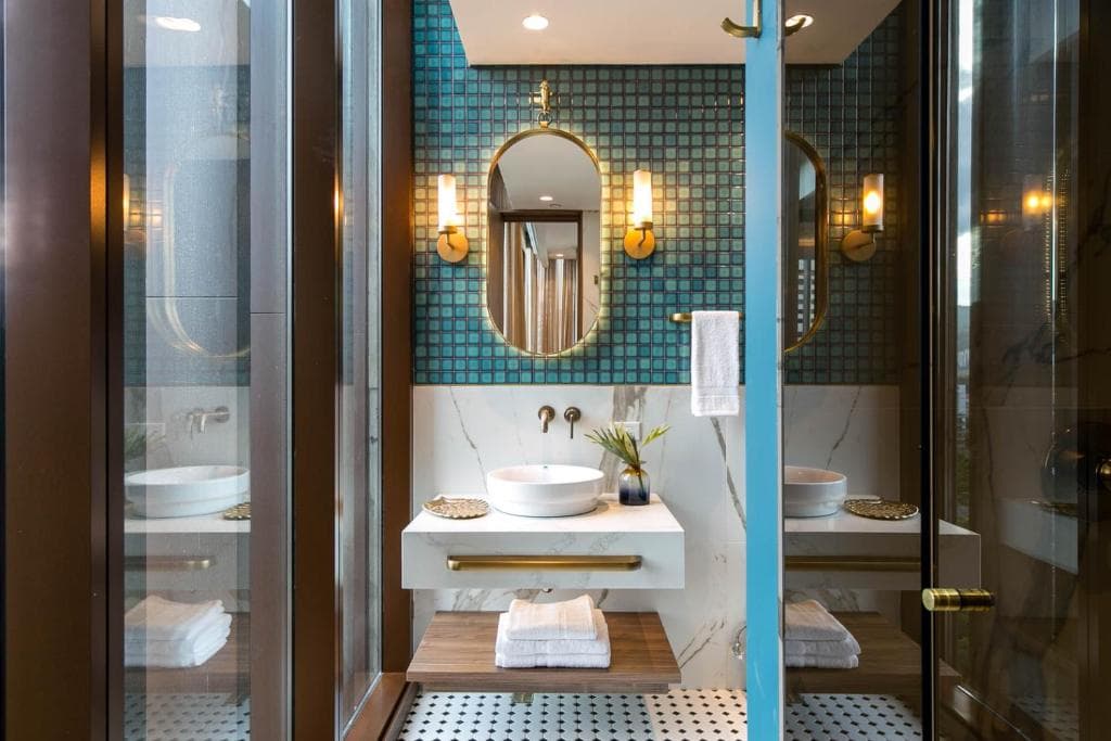 Luxury Penthouse — 1 Bedroom (PH1)