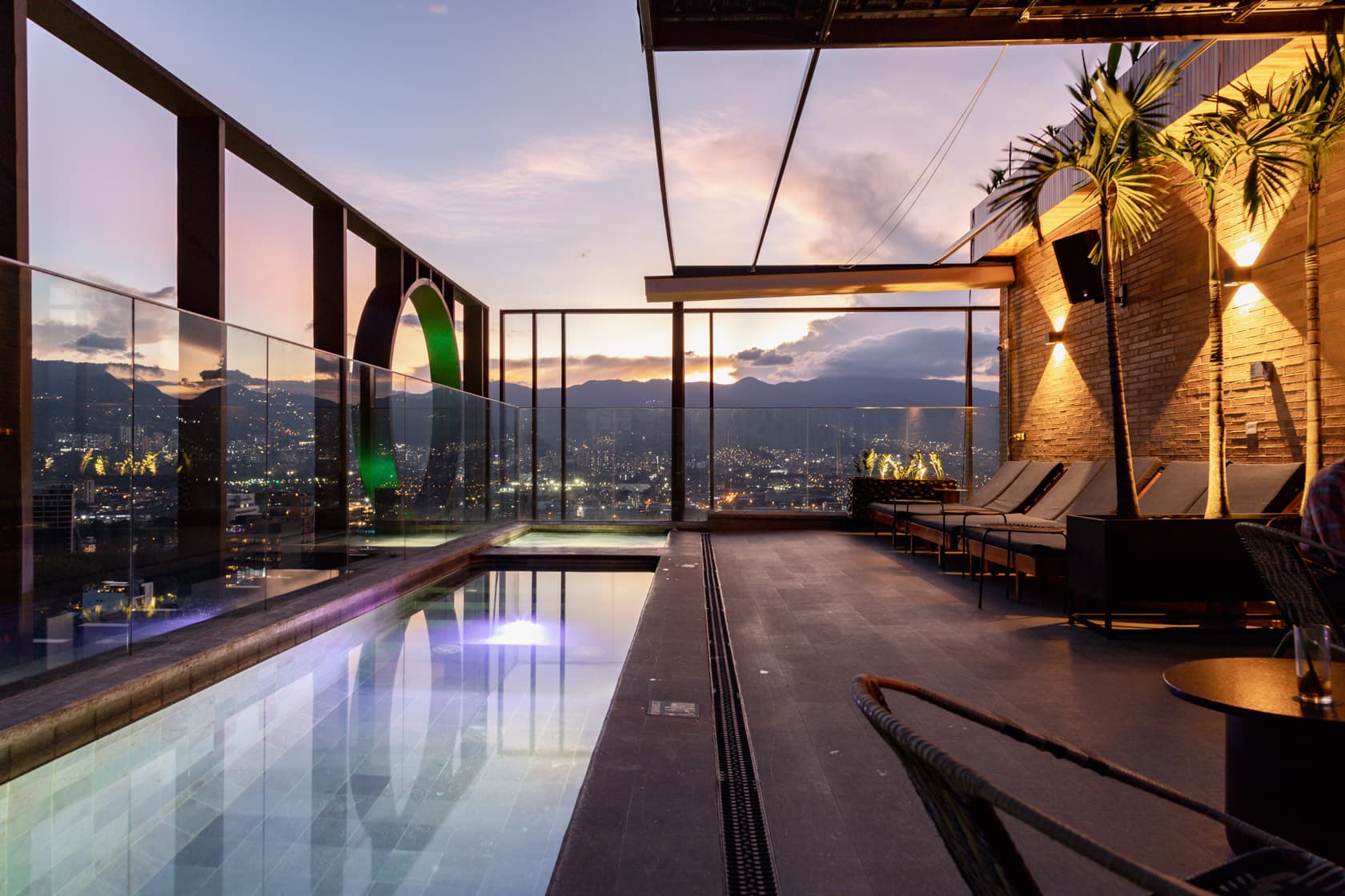King Suite with Spa Tub