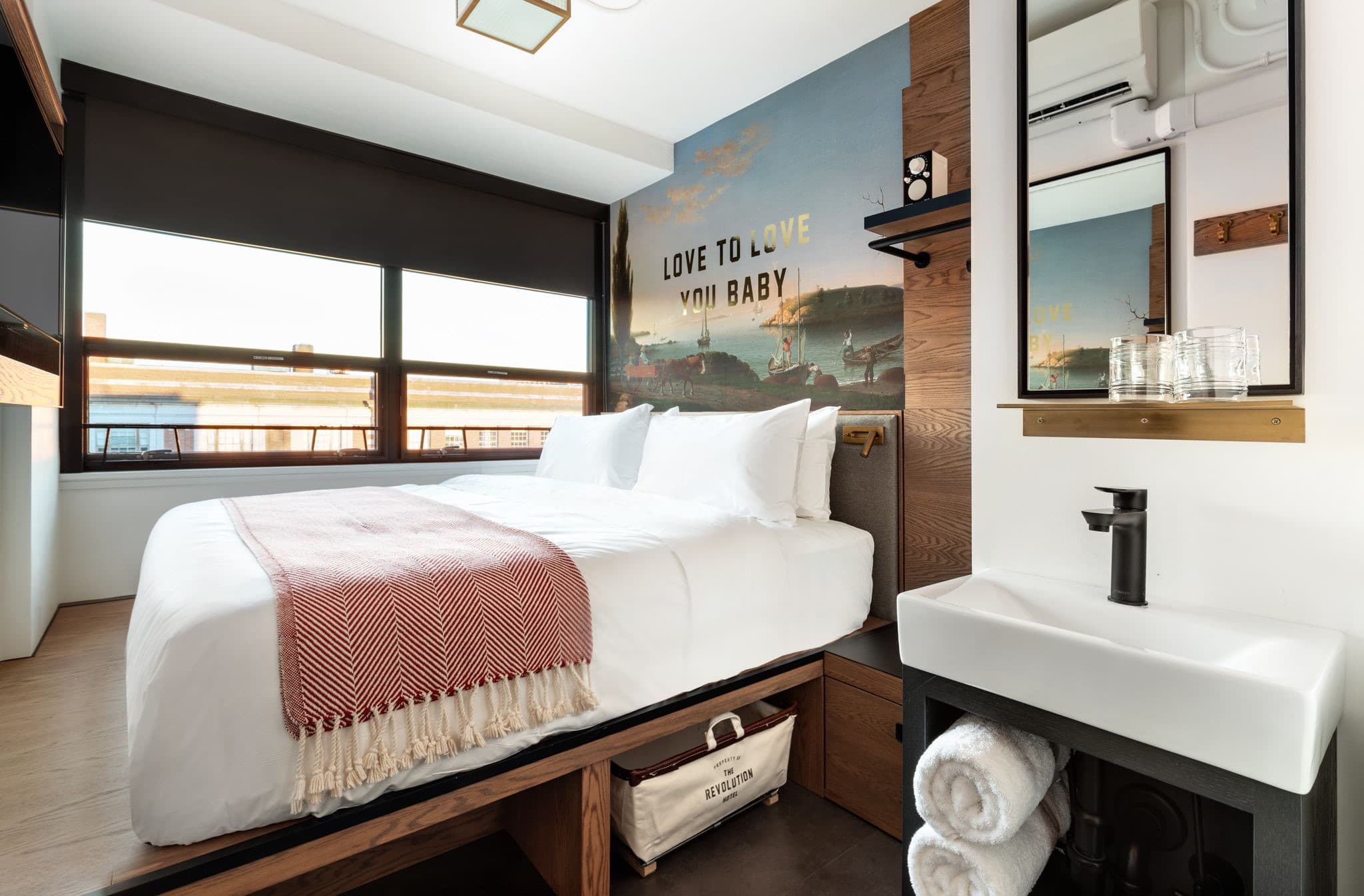 Bath: In Room — King