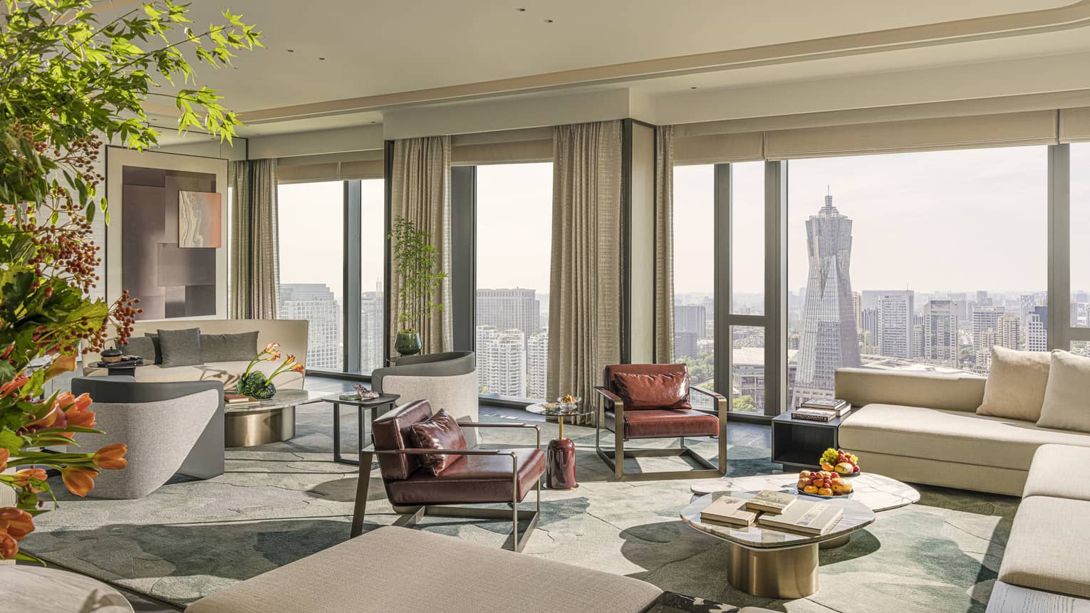 Deluxe Canal-View Room