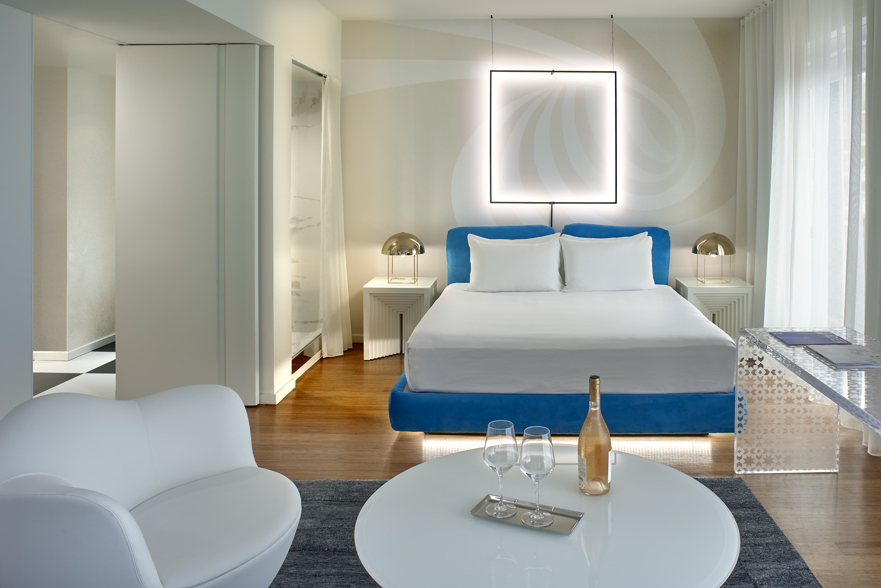 King 1 Bedroom Suite