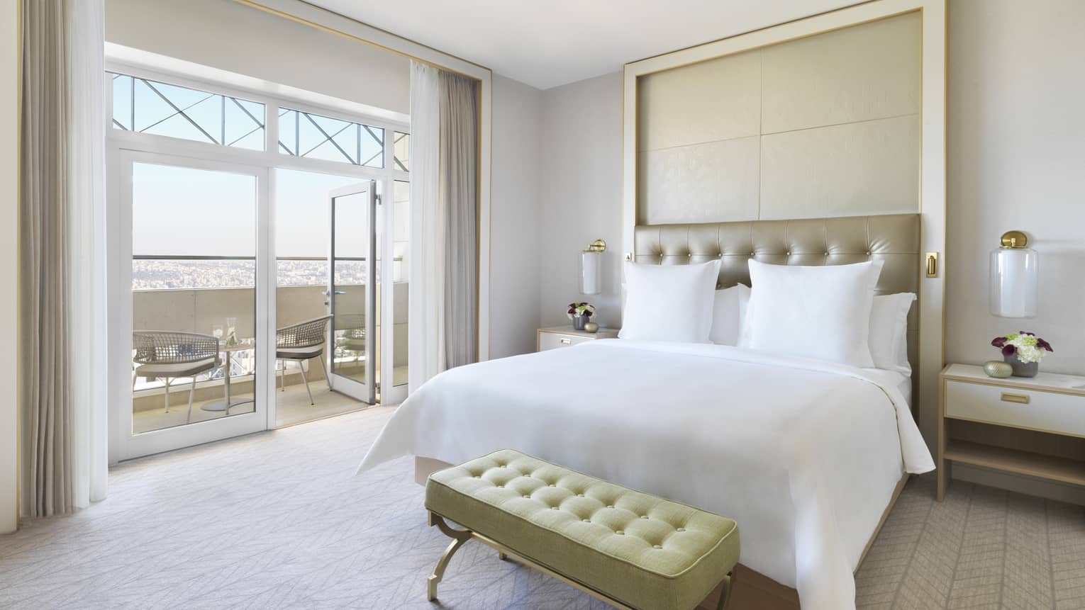 Deluxe Executive Suite
