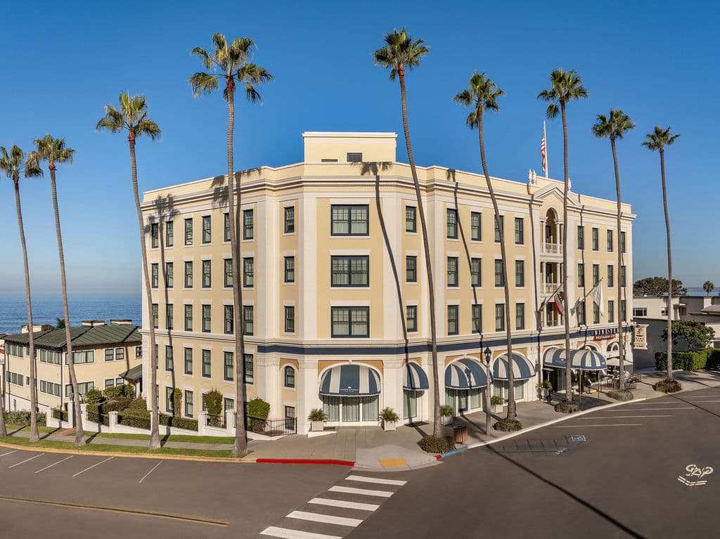 Grande Colonial La Jolla