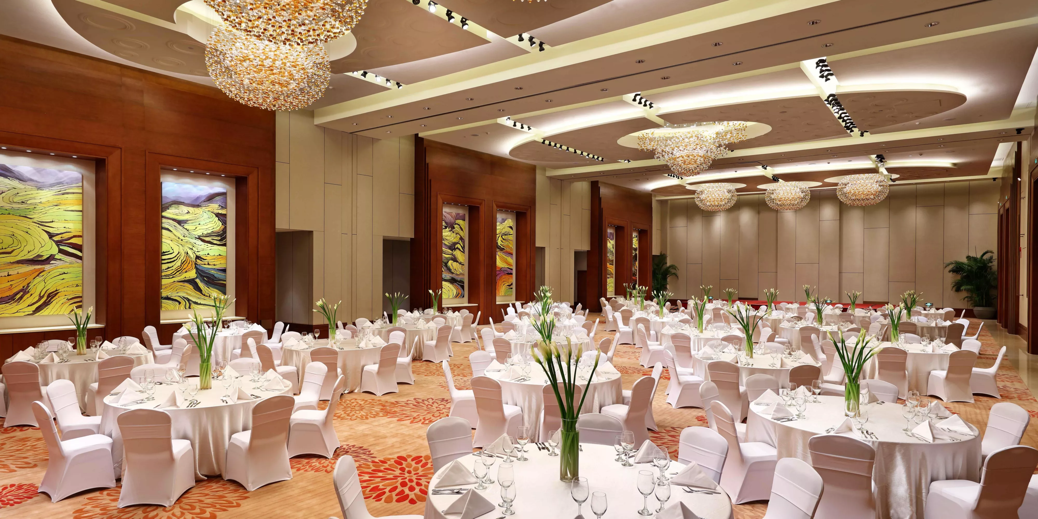 HUALUXE Club Room
