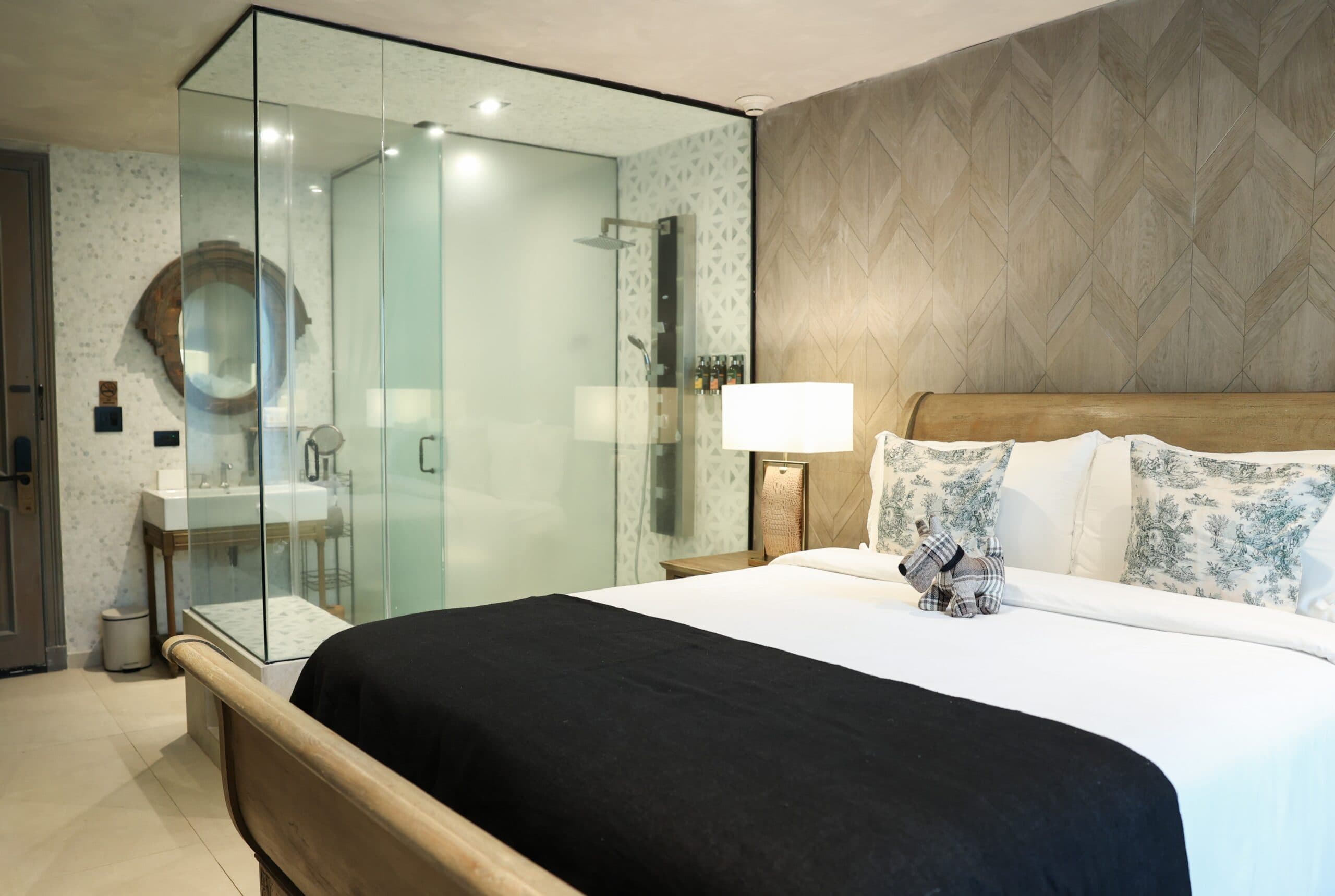 Partial Lagoon View Suite