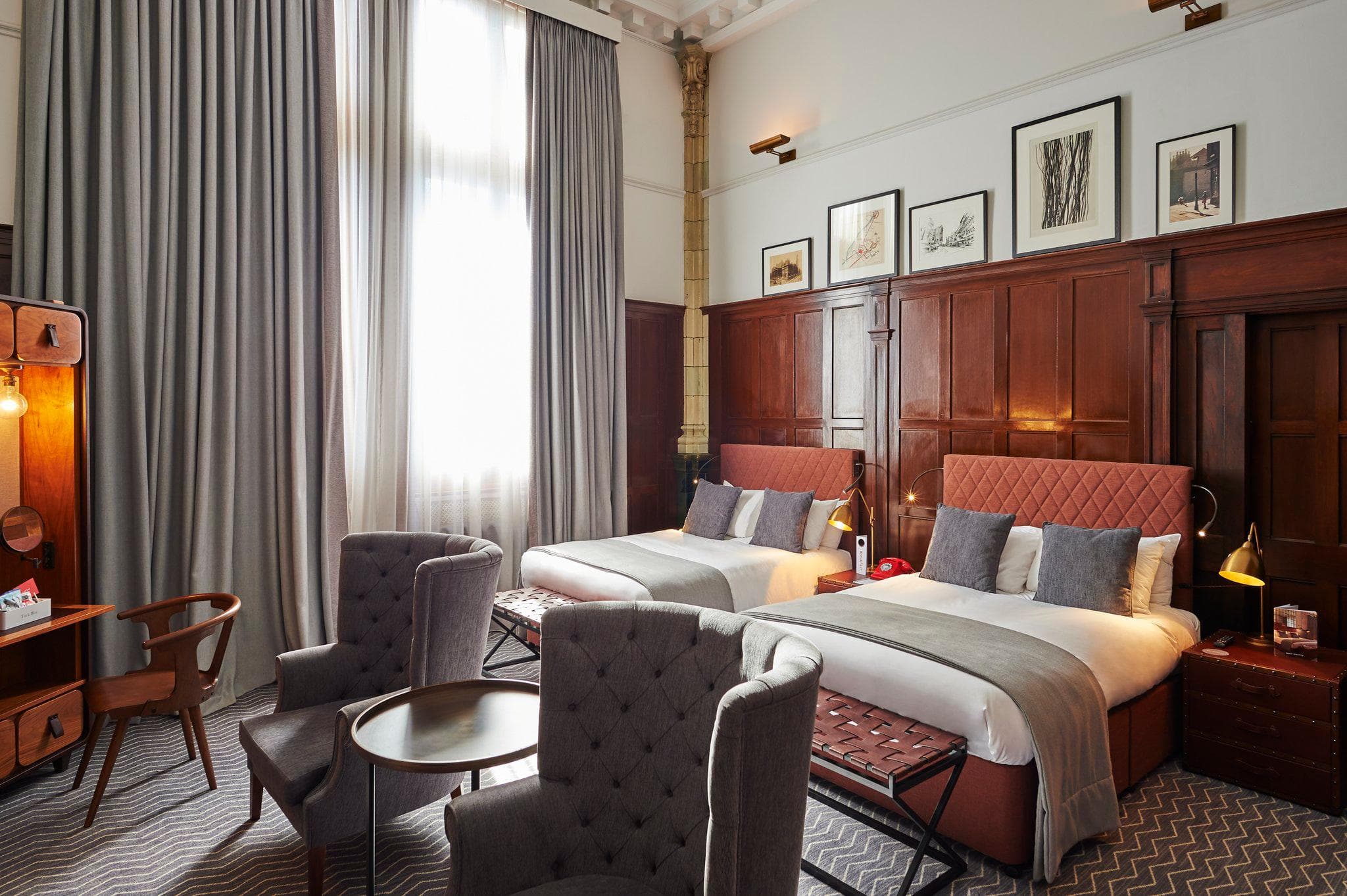 King Bed Premium