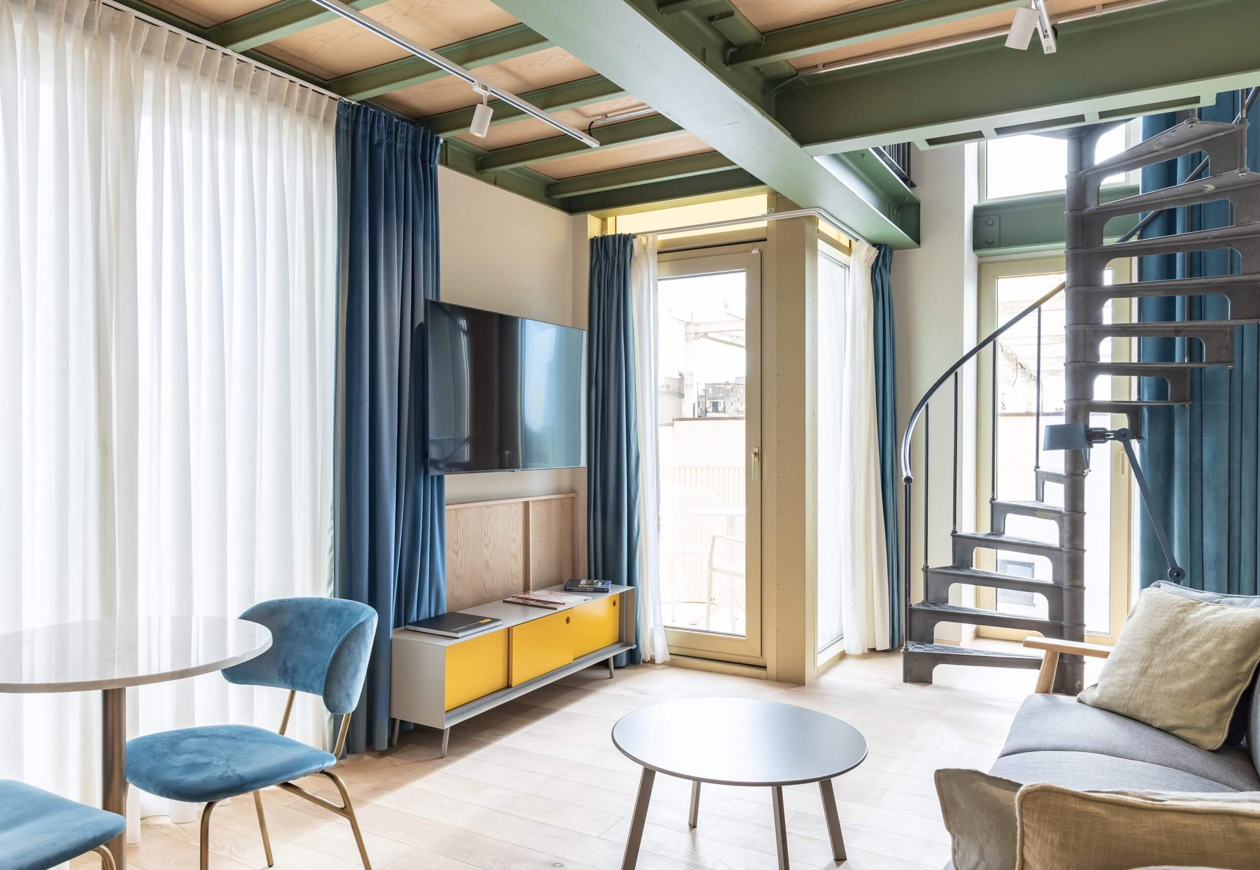 Duplex Suite