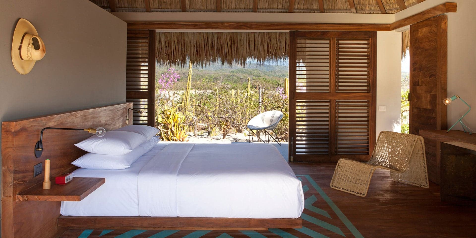 Deluxe Bungalow