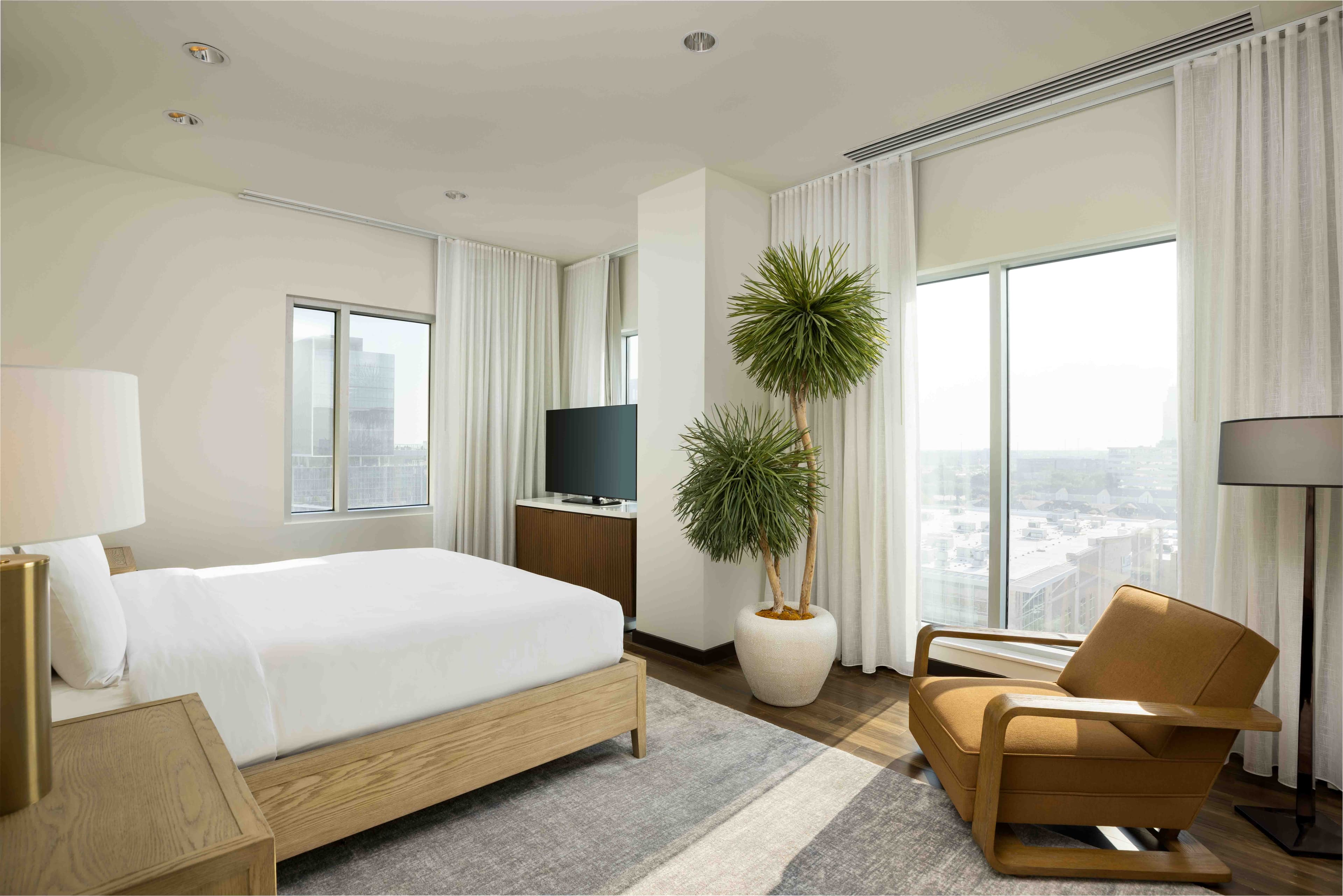 Accessible Classic Junior Suite