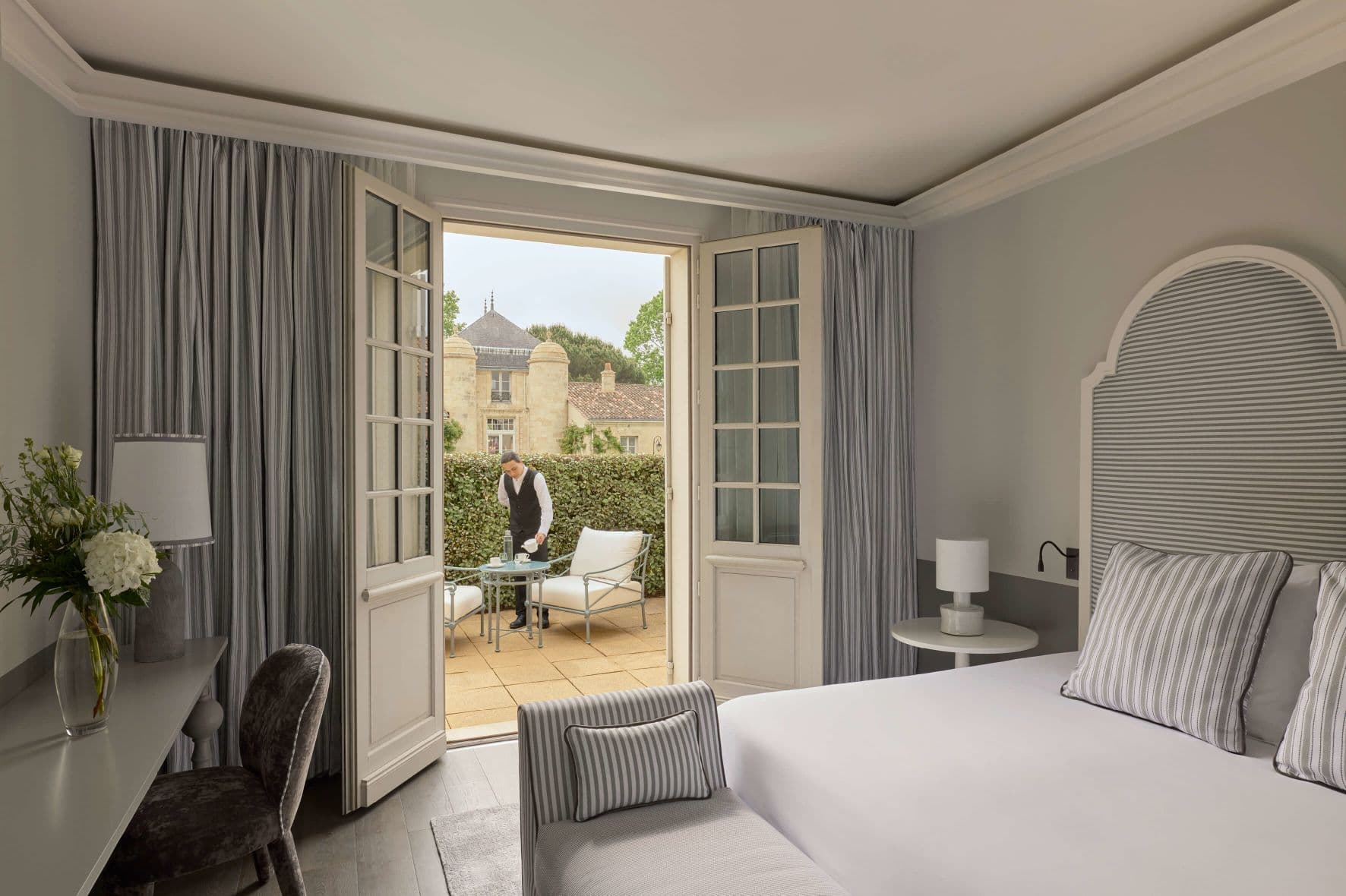 Junior Terrace Suite