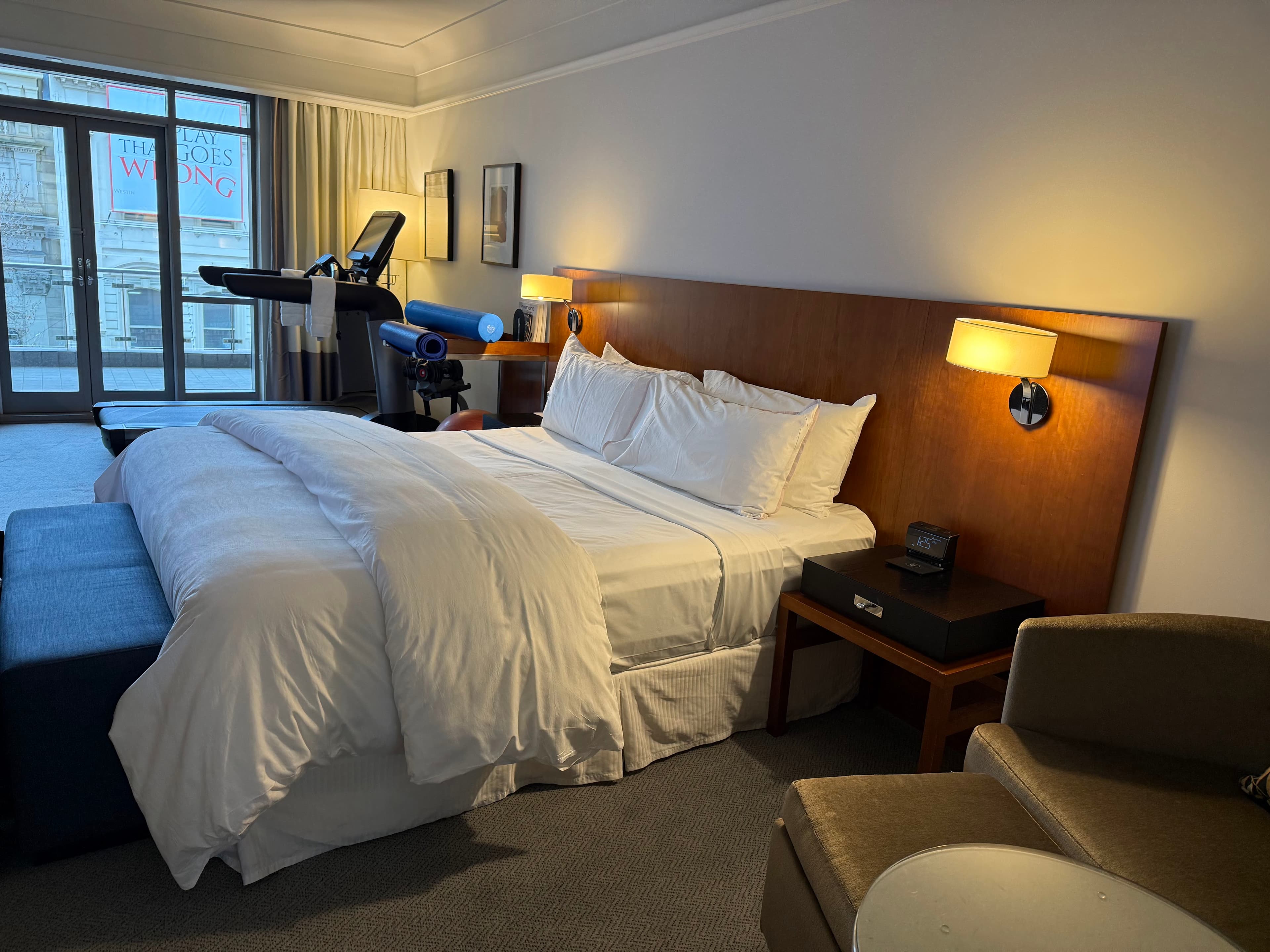 Deluxe Guest Room – 2 Double, External View