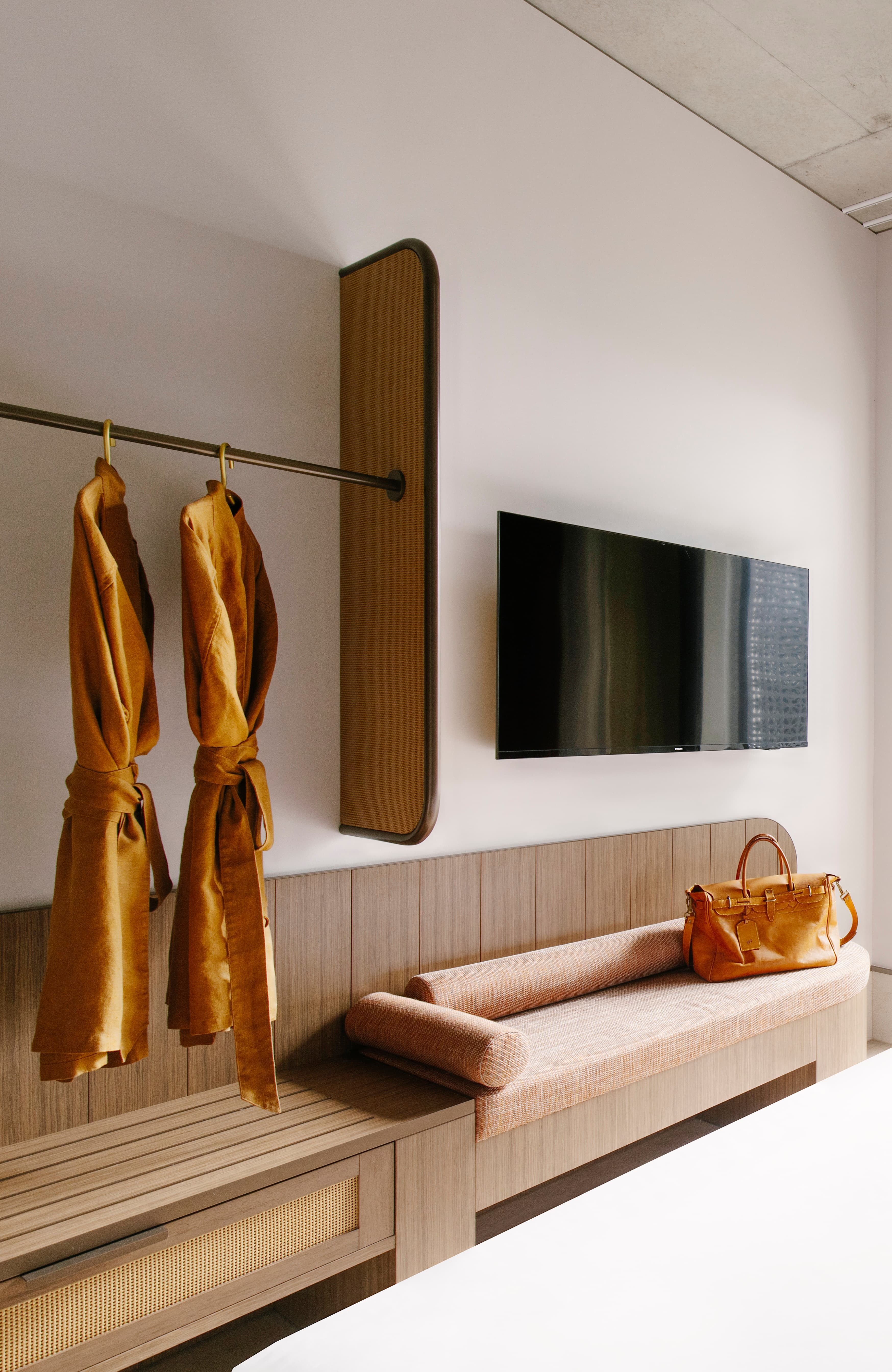 Connecting Guestrooms