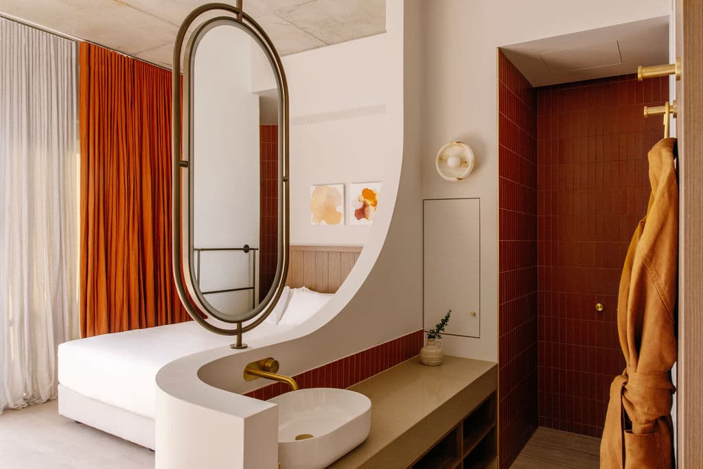 Lane Room