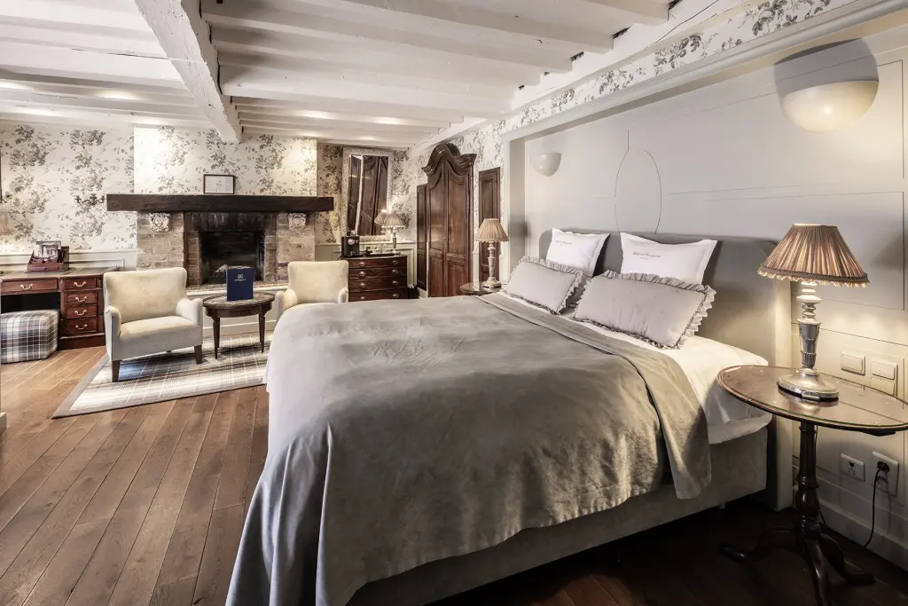 Deluxe Heritage Room