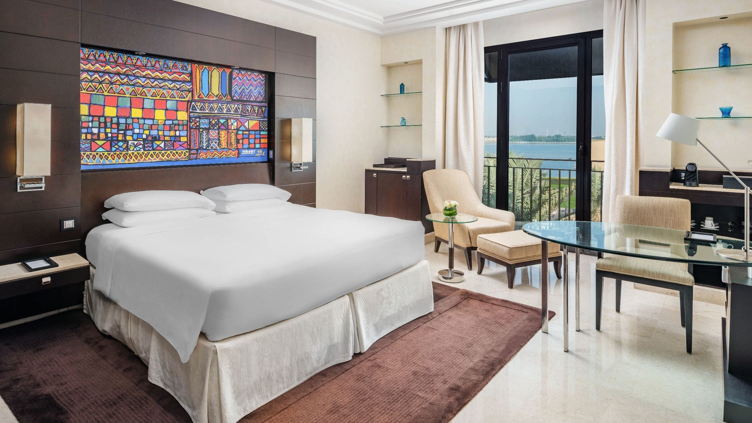 1 King Bed