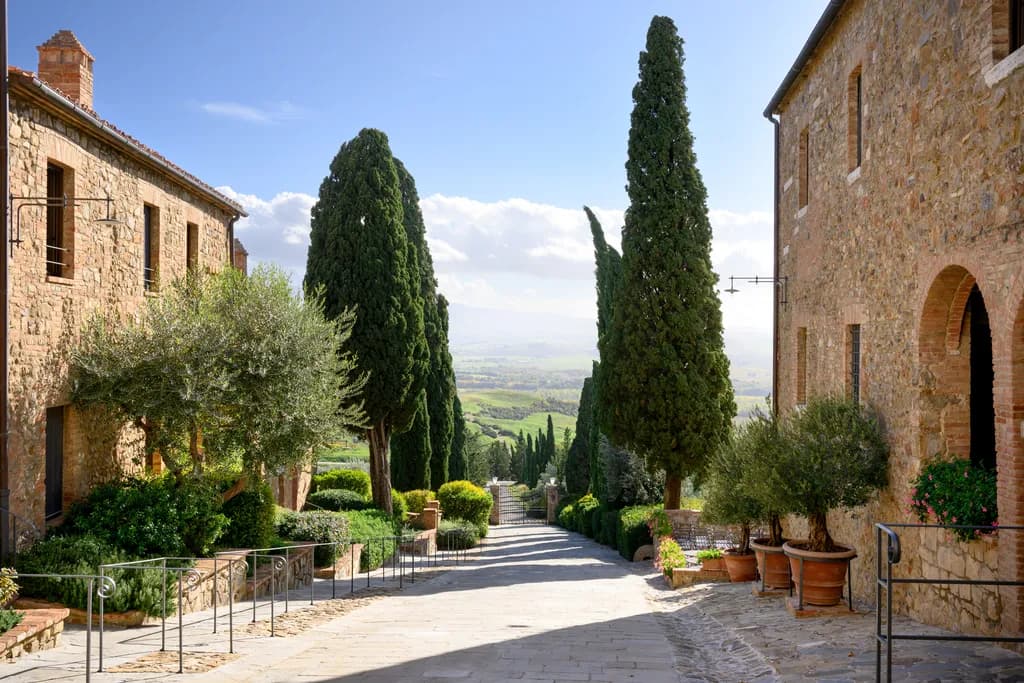 Castello Banfi - Il Borgo