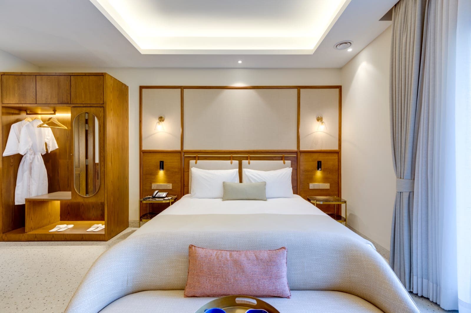 Manor Suite