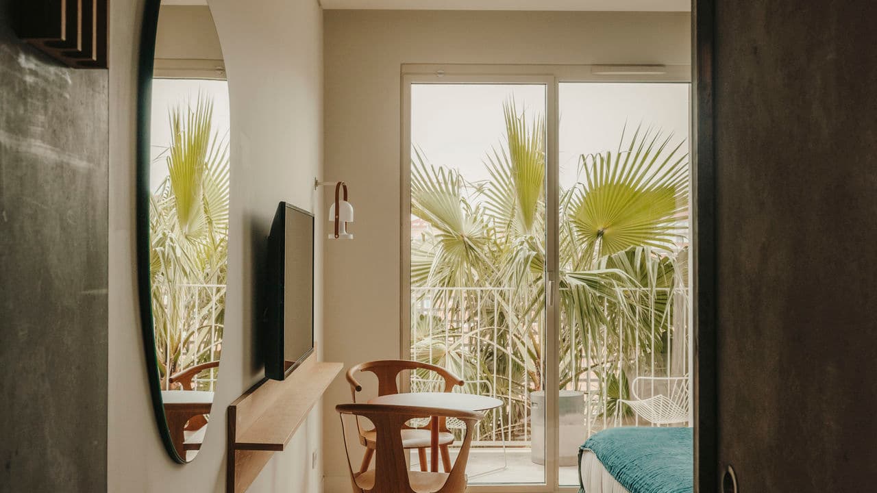 Premium Room