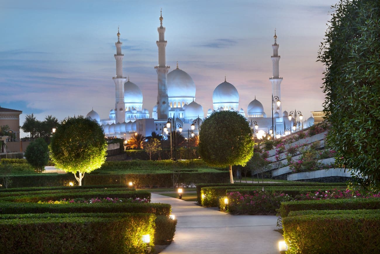 The Ritz-Carlton Abu Dhabi Grand Canal