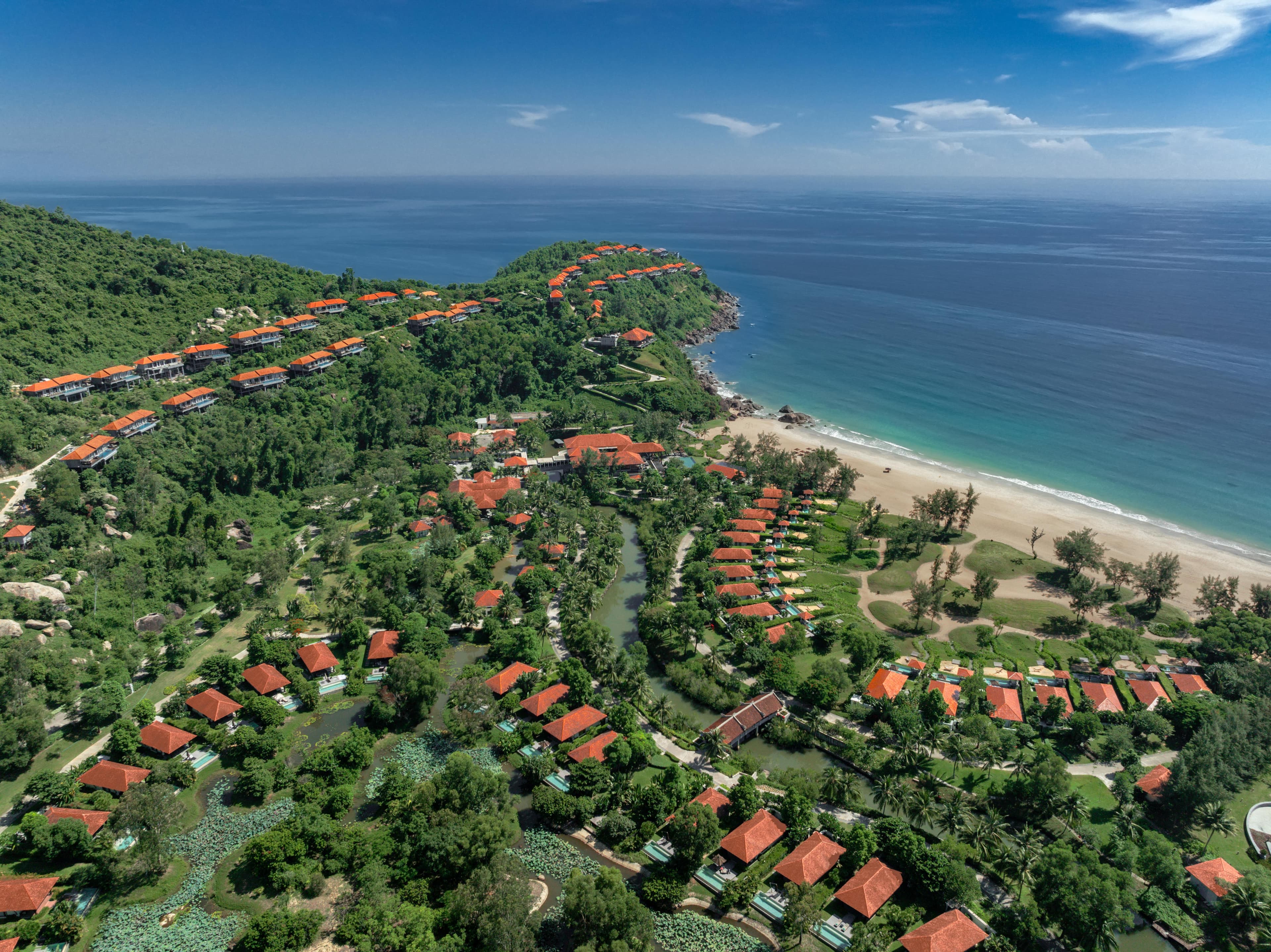 Lagoon Pool Villa – King Bed