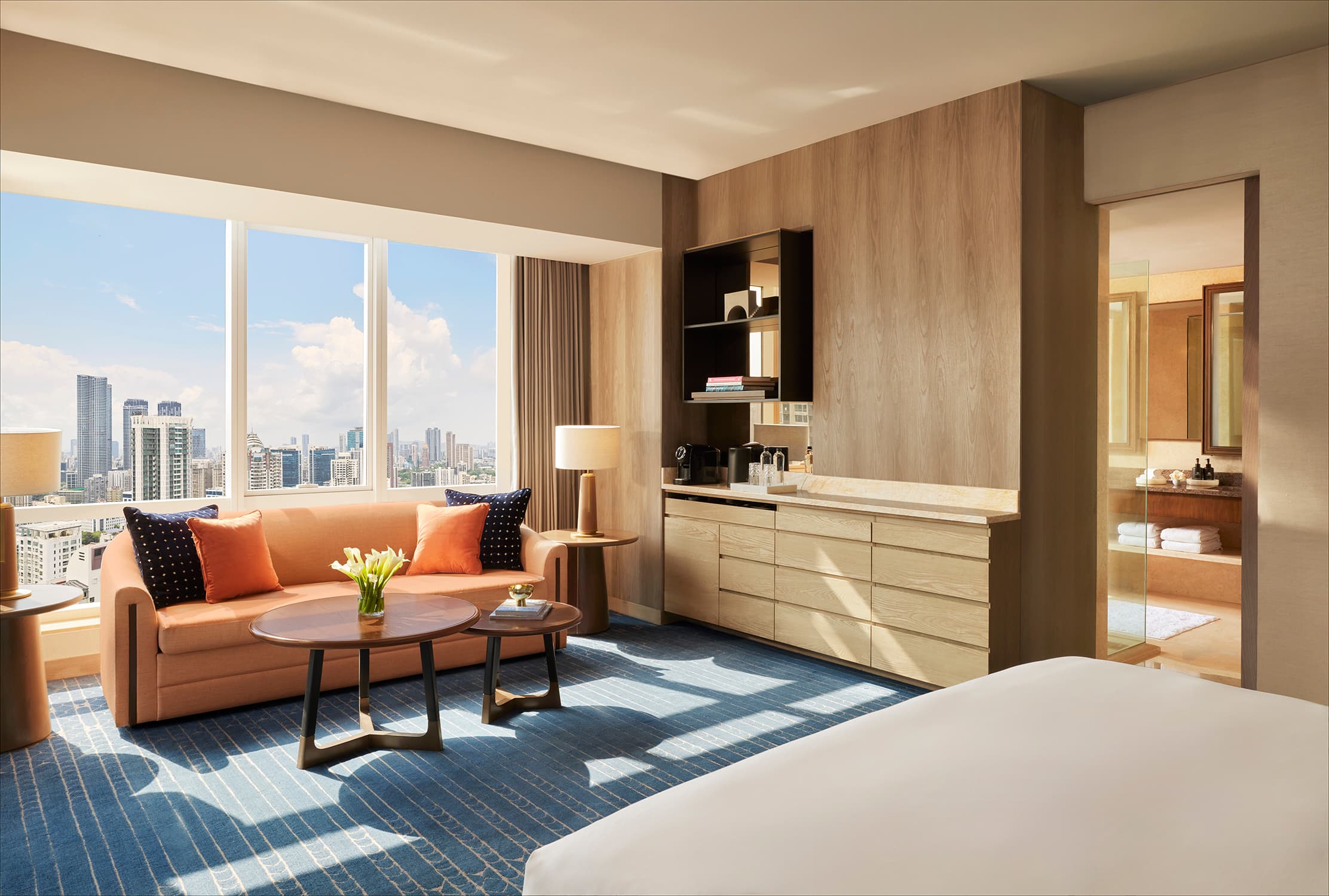 Deluxe Sea-View Suite