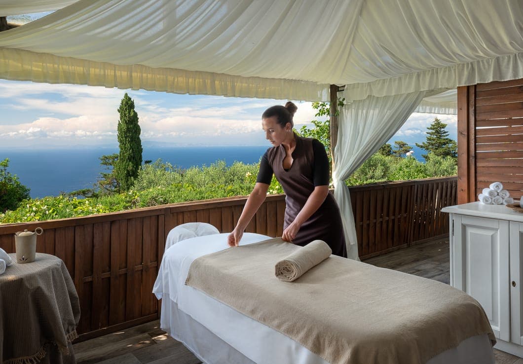 Vesuvio Suite