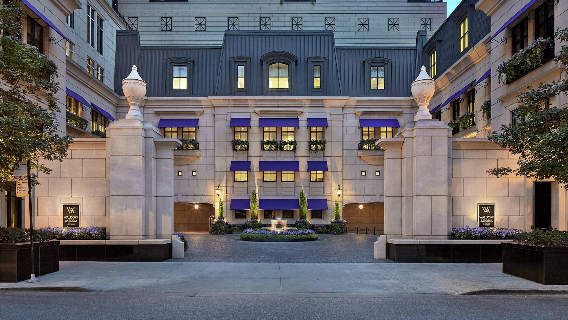 Waldorf Astoria Chicago