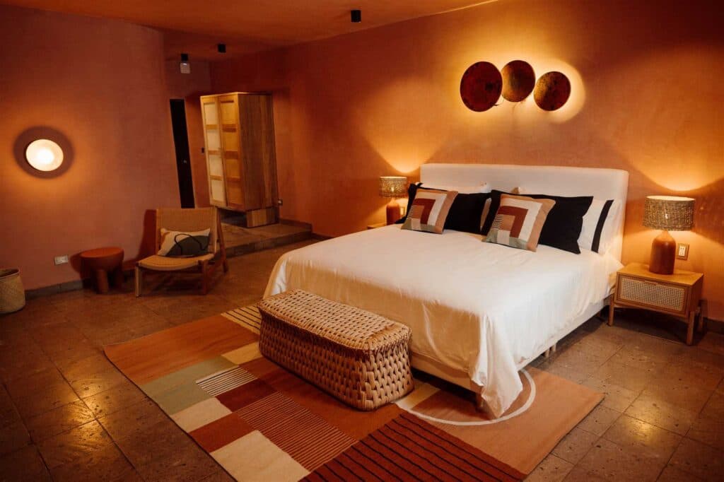 Suite #4 — Master Suite