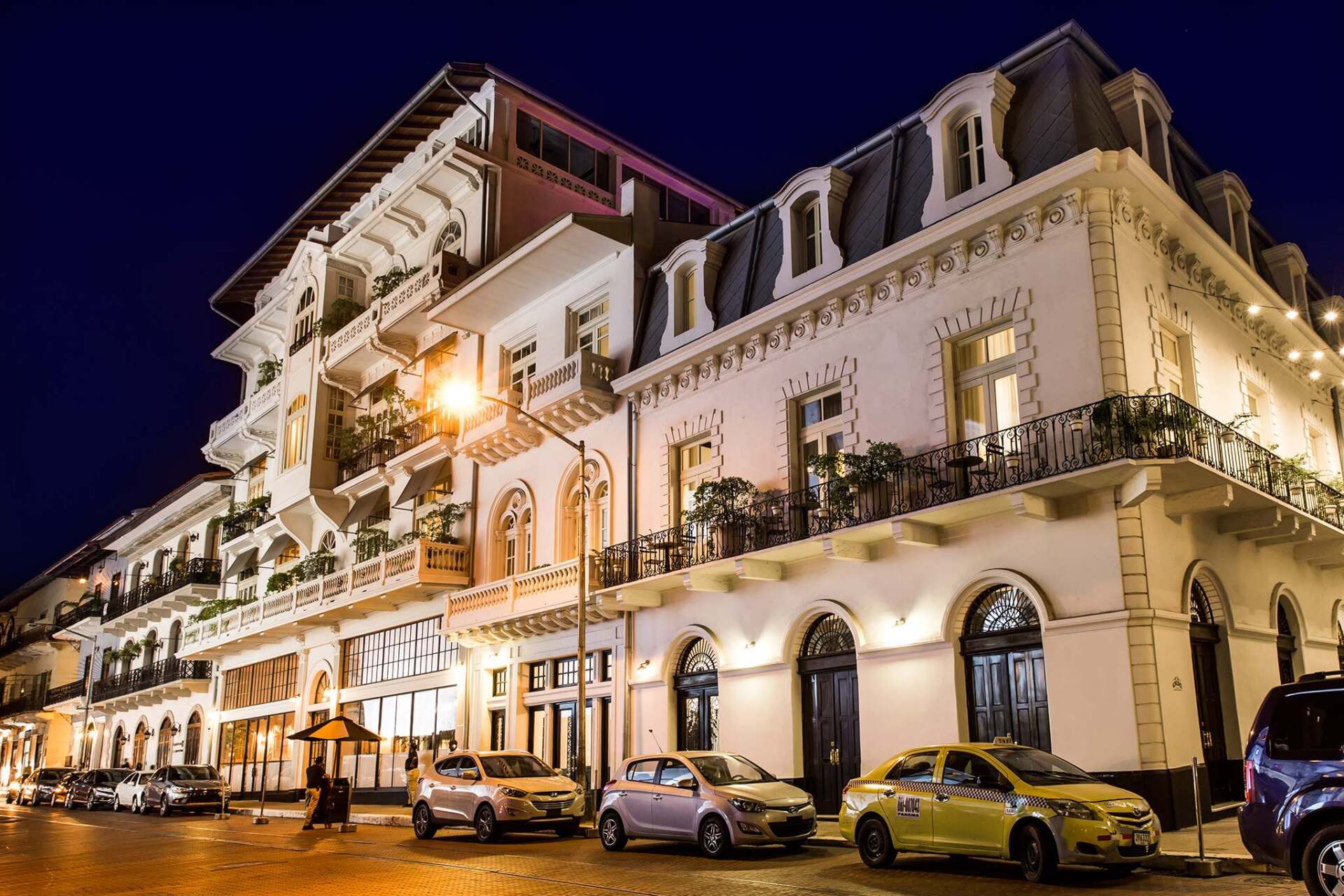 American Trade Hotel & Hall