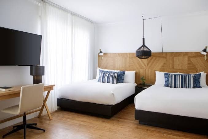 Prestige Corner Room with Balcony
