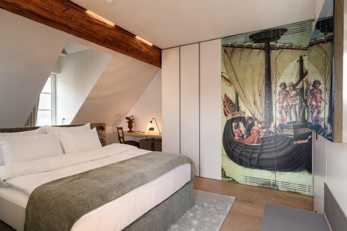 Cobbler's Room