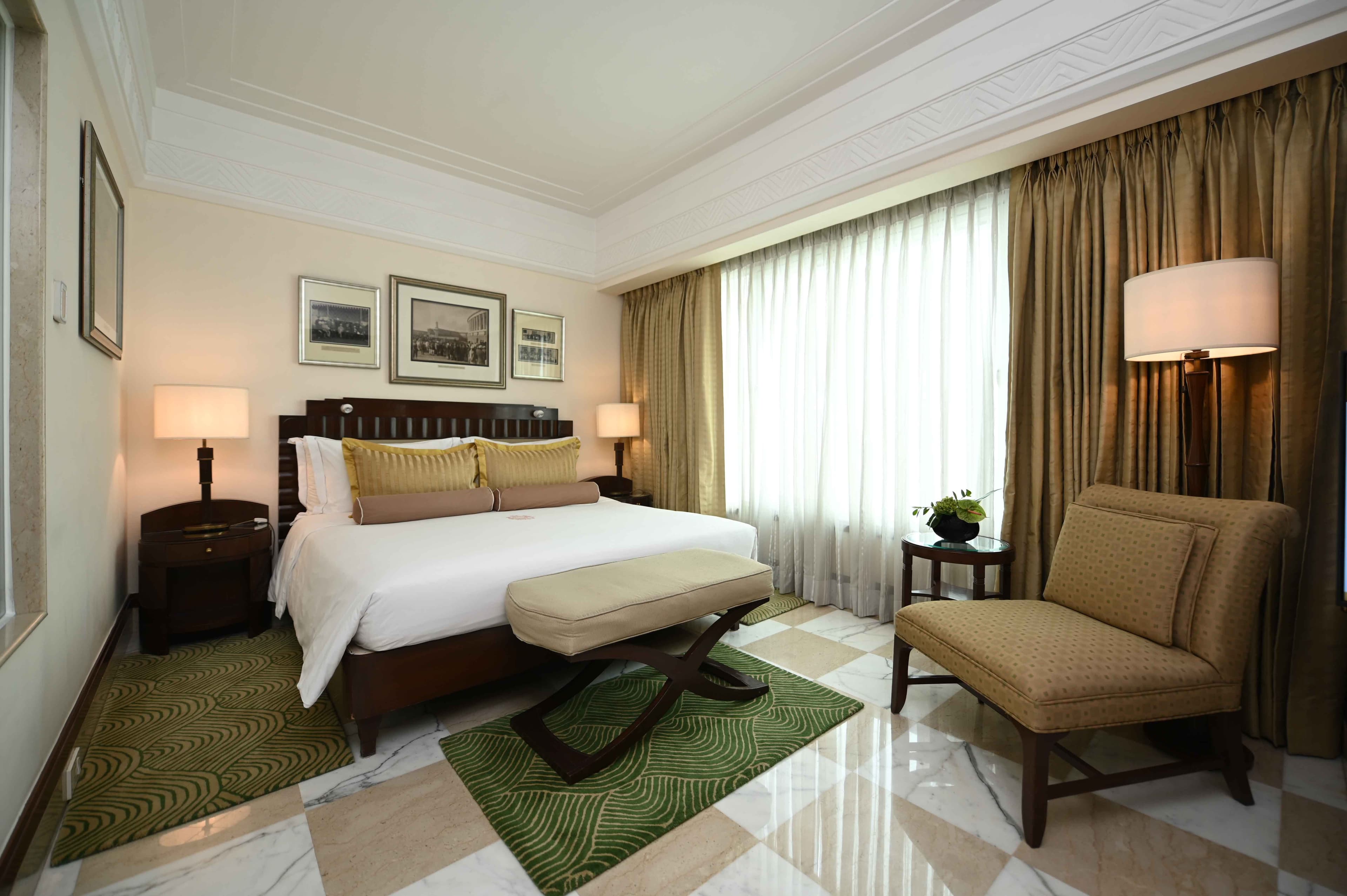 Deco Room