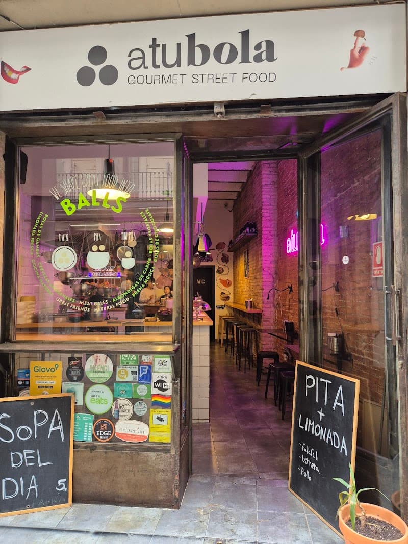 A Tu Bola (Raval)