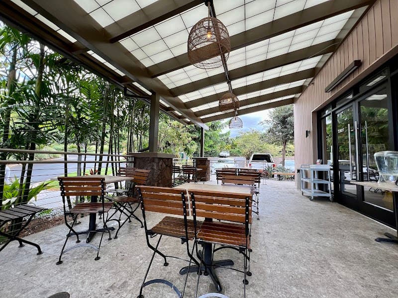 Akamai Coffee Co. Wailea Village (repeat friendly)