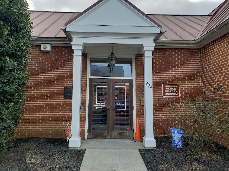 Alexandria Black History Museum & Surroundings