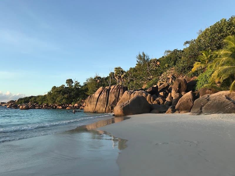Anse Lazio Free Explore