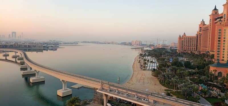 Atlantis, The Palm (The Avenues & Photo Stop)