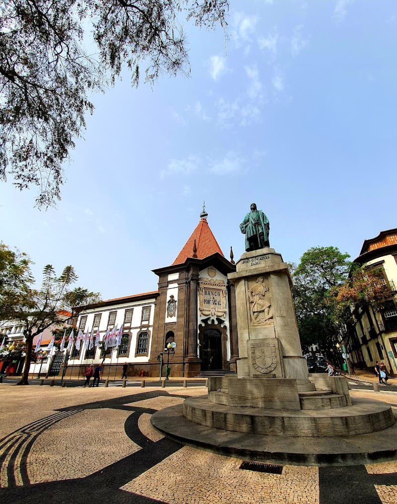 Avenida Arriaga / Funchal Waterfront Walk