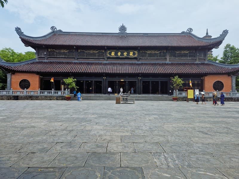 Bai Dinh Pagoda Complex