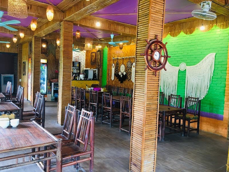 Bamboo Bar & Restaurant Tam Cốc
