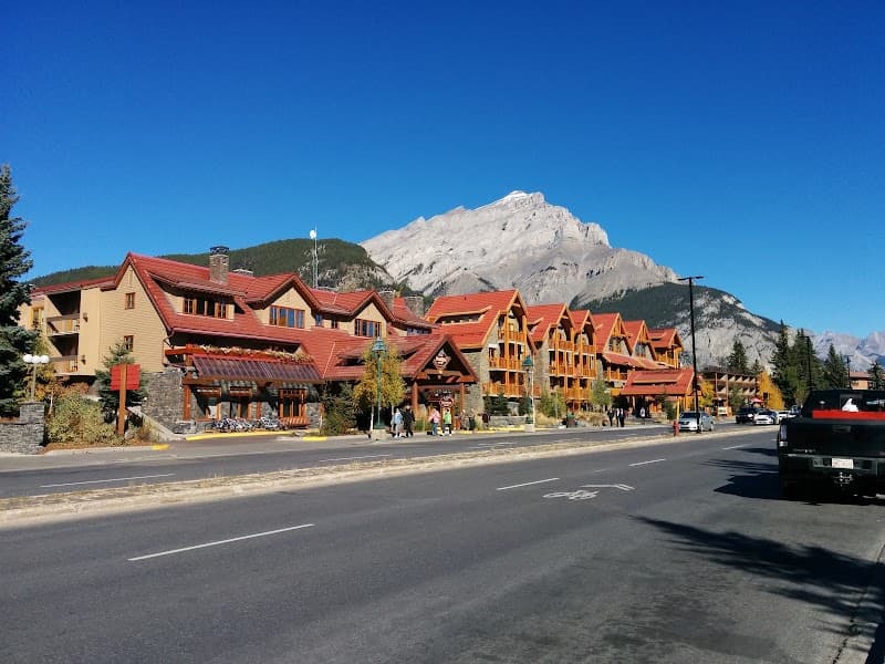 Banff Avenue Stroll & Architecture