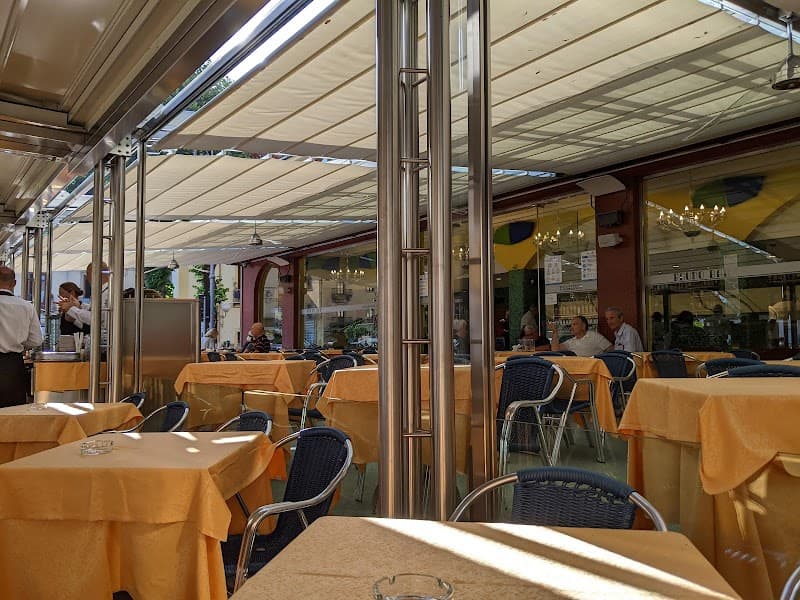 Classic Sorrento Day: Coastline, Culture, and Celebration