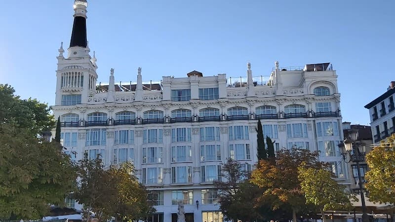 Barrio de las Letras Literary Stroll