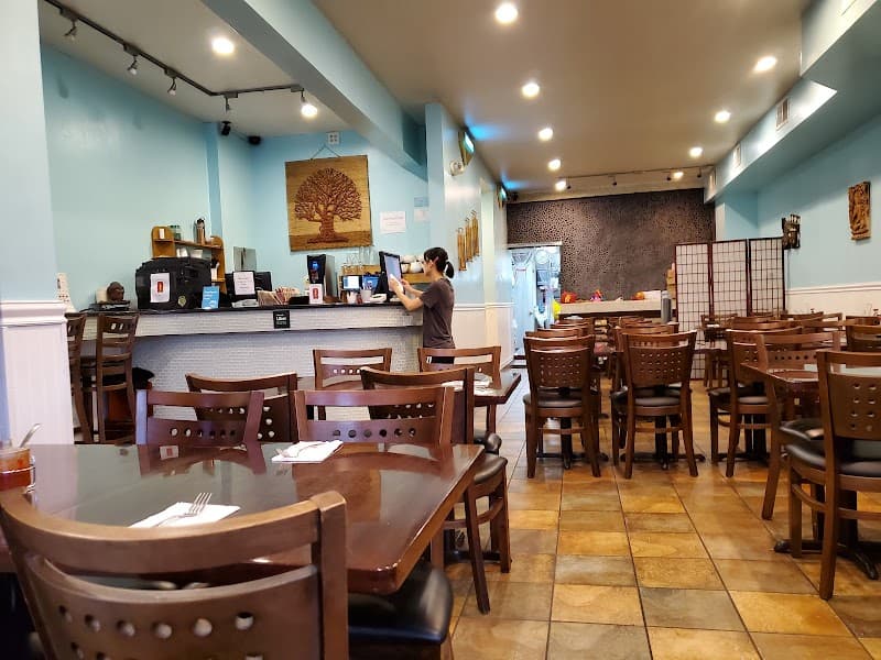Basil Restaurant (New Haven)