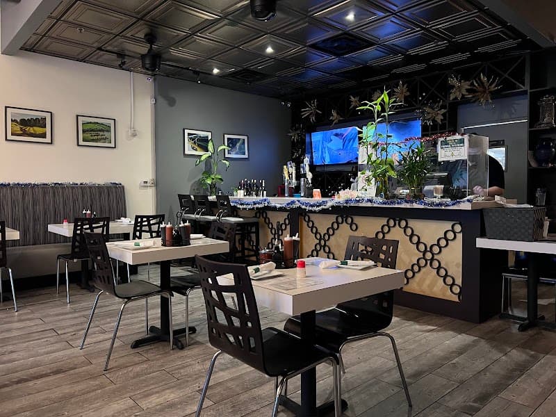 Basilic Vietnamese Grill (Veg & Seafood Halal-Friendly)
