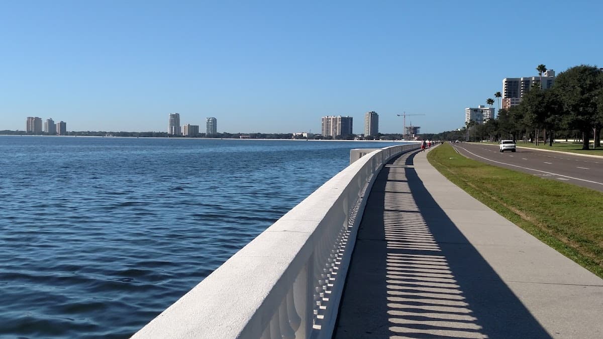Bayshore Cafe