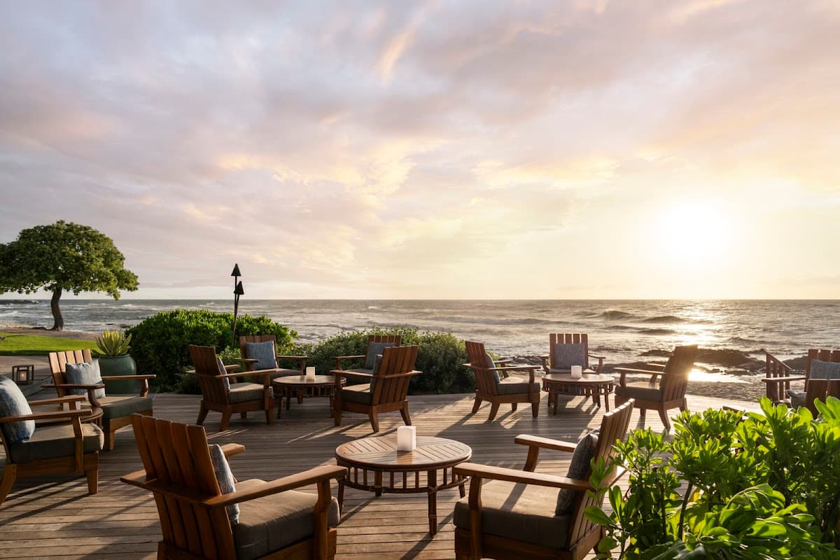 Beach Tree Restaurant & Bar